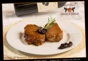 Trattoria Antica Selva food