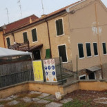 Pizzeria Della Pace outside