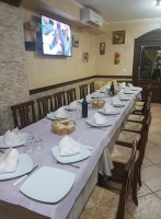 Pizzeria Il Tufo inside