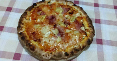 Pizzeria Trionfo food