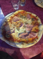 Pizzeria La Collina food