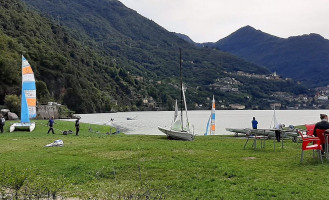 Chiosco Breva E Tivan outside