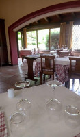 Osteria Barroeri inside