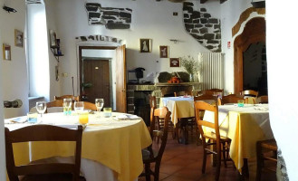 Antica Hosteria Molina inside