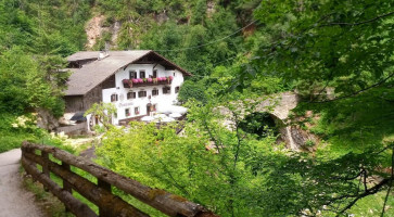 Jausenstation Obertalmühle outside