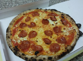 Tante Pizze Di Lapegna E Olivieri Snc food