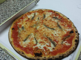 Tante Pizze Di Lapegna E Olivieri Snc food