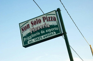 Non Solo Pizza Gourmet outside