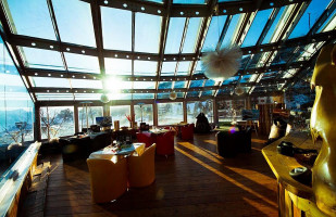 Shackleton Mountain Resort Sestriere inside