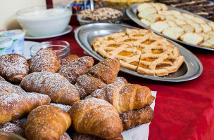 Pizzeria Affittacamere San Carlo food