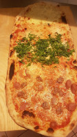 Pizza E Cucina food