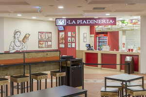 La Piadineria inside