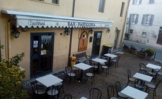 Pasticceria Giubbini outside