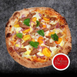 La Lanterna Pizzeria food