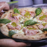 La Lanterna Pizzeria food