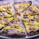 La Lanterna Pizzeria food