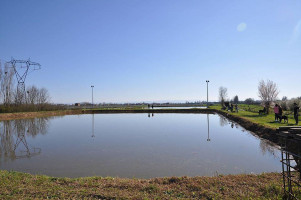 Laghi Arcobaleno outside