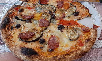 Pizzeria Al Fogolar food