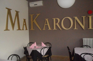 Makaroni inside