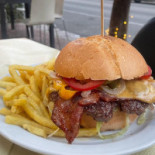 Imperial Burger Comida