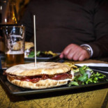 Macondo Pub Indipendente E Bistrot Bebida