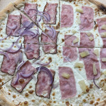 Pizza House food