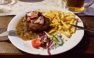 Restaurace U Ságnerů food