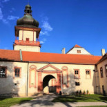 Zámek Nový Hrad V Jimlíně outside