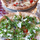 Pizza Metro food