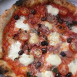 Pizza Metro food