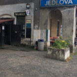 Jedlová Station outside