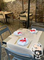 La Fornarina Risto Pizza Srls inside