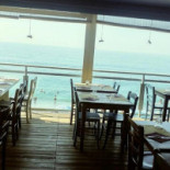 Cafe De Mar Vesima À l'intérieur