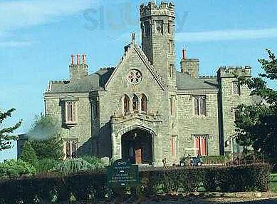Briss Exterior