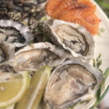 Bianco Rosso E Bollicine Enoteca E Cucina: Aperto Pranzo Aperitivo E Cena Nourriture