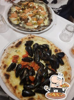 Pizzeria Emanuela food