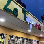 Zi Nicola Exterior