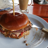 Steaky Tos Nežral food