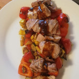 Steaky Tos Nežral food