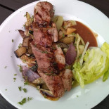 Steaky Tos Nežral food