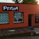 Pizza Postřižín Esterno
