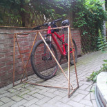 12 Opic outside