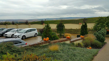 Vinařství U Kapličky outside