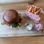 R Burger Minigolf drink