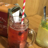 R Burger Minigolf drink