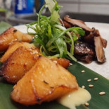 Yoko Sushi food