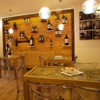 Trattoria Altavilla inside