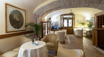 La Taverna Relais Castrum Boccea inside