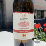 Vinzenz-zum Feinen Wein drink