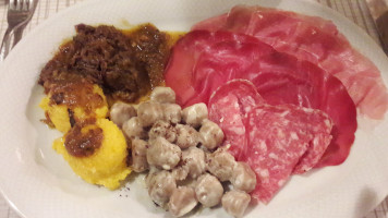 La Locanda Di Giusto food